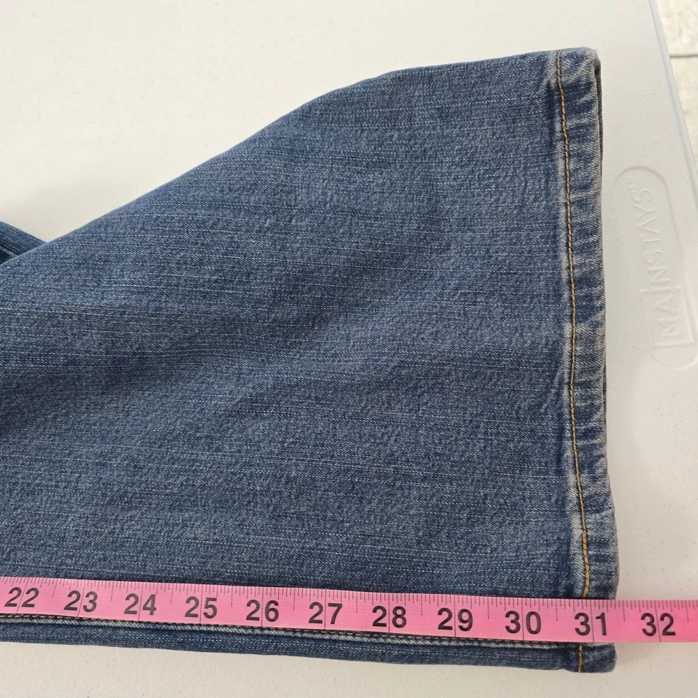 Levis 550 Relaxed Boot Cut Jeans Mens 42x31 Medium Wash Blue Denim 095553107